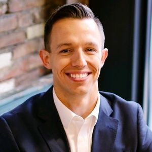 Meet your Posher, Dev